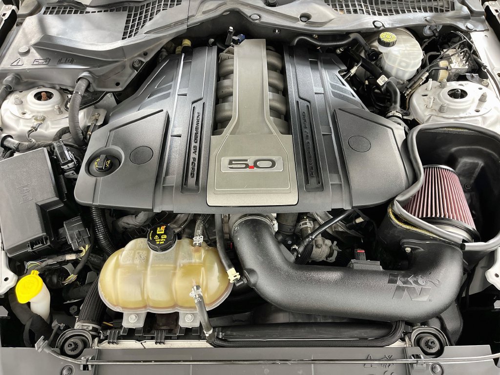 Used 2019 Ford Mustang GT w/ Black Accent Package RWD image 32