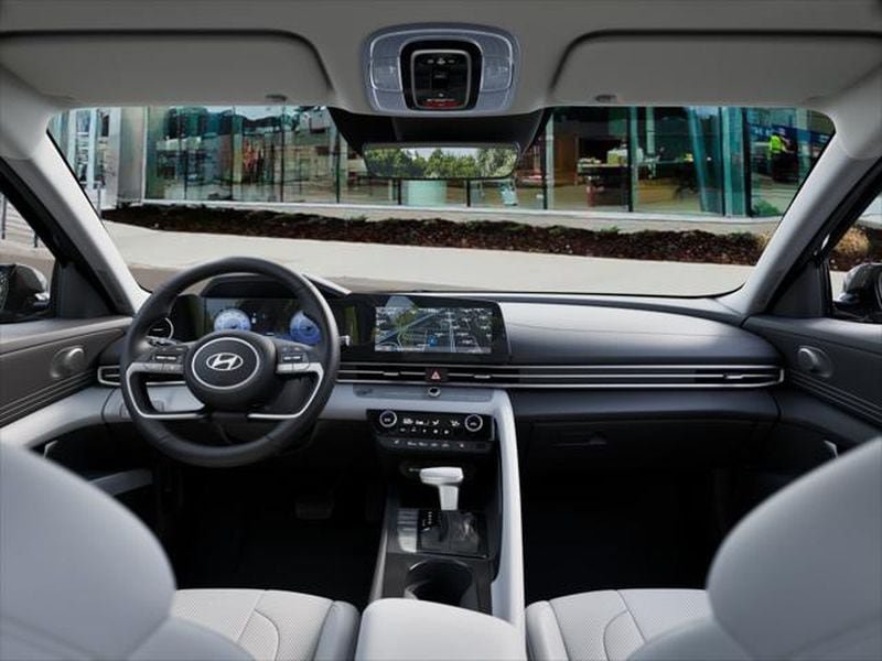 New 2026 Hyundai Elantra Limited FWD image 11