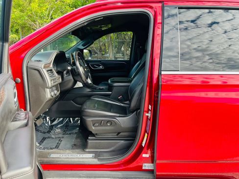 Used 2021 Chevrolet Tahoe LT RWD image 10