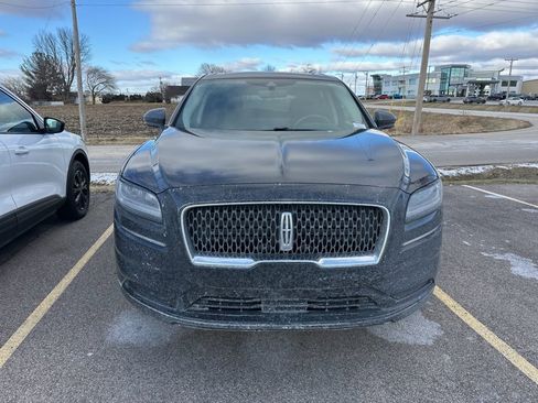 Used 2022 Lincoln Nautilus Reserve w/ Monochromatic Package image 15