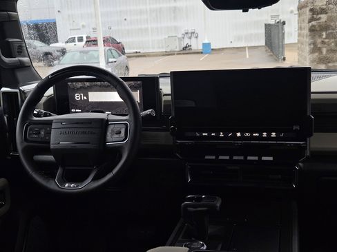 New 2026 GMC Hummer EV SUV image 31