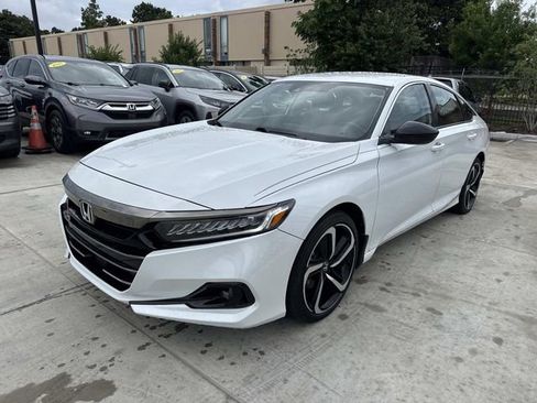 Used 2022 Honda Accord Sport Special Edition image 3