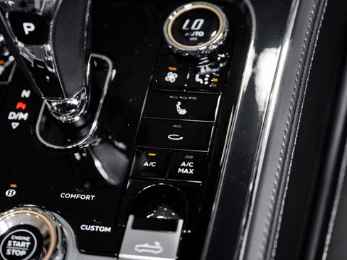 Used 2022 Bentley Continental GT V8 AWD/4WD image 41