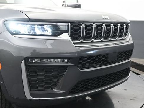New 2026 Jeep Grand Cherokee Limited RWD image 31