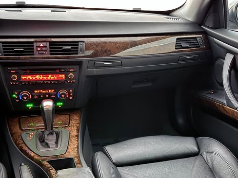 Used 2007 BMW 328i Coupe image 26