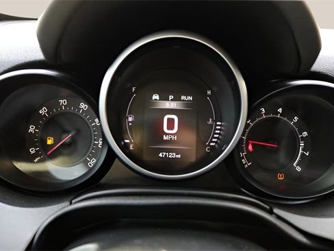 Used 2017 FIAT 500X Trekking image 25
