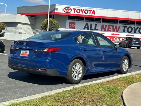 Used 2026 Toyota Camry LE FWD image 3