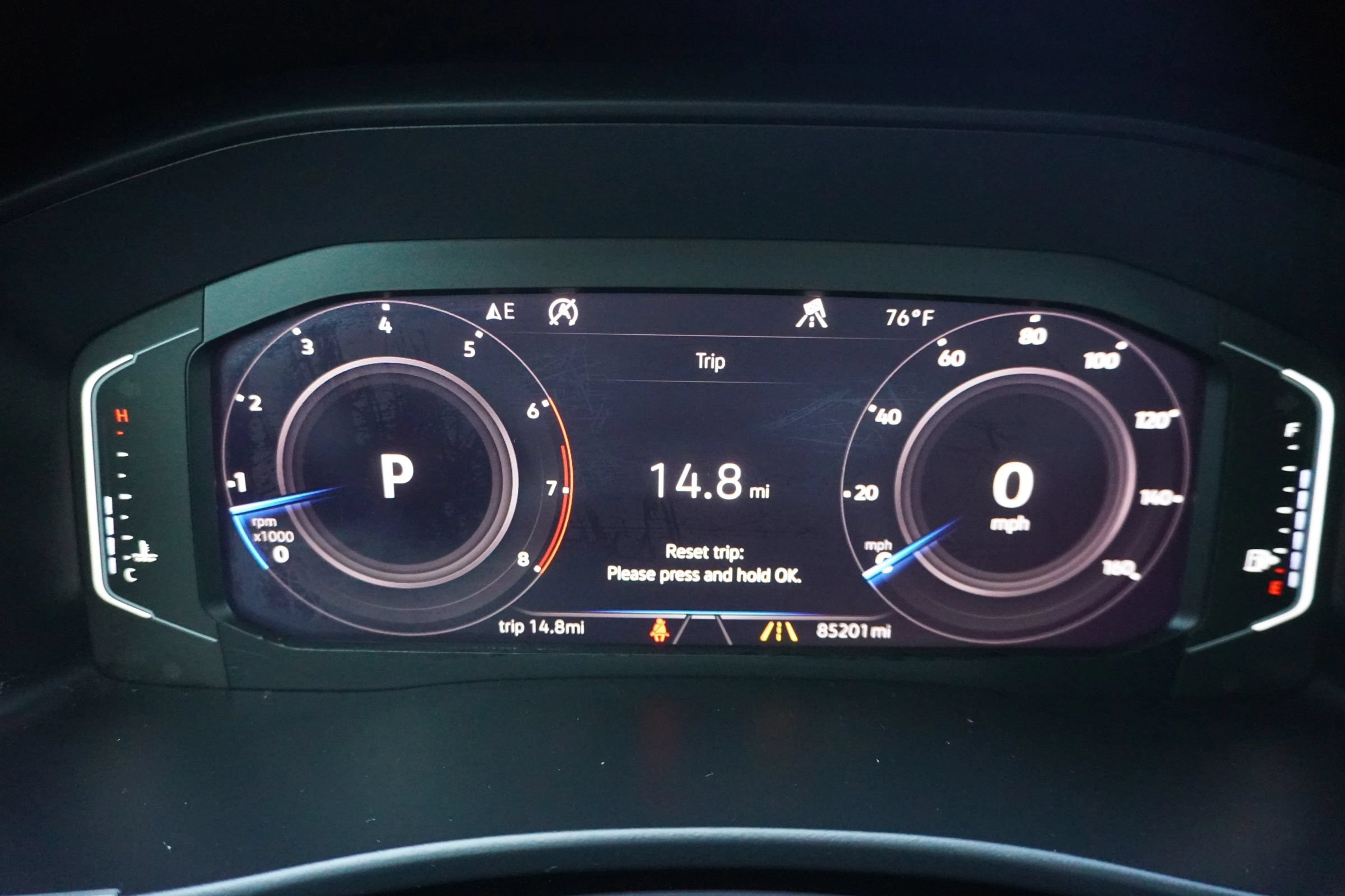 Used 2019 Volkswagen Atlas SEL R-Line AWD/4WD image 18
