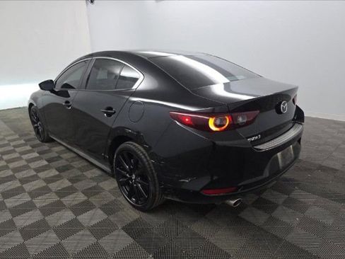 Used 2025 MAZDA MAZDA3 s image 4