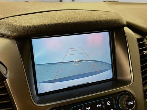 Used 2018 Chevrolet Tahoe LT image 22