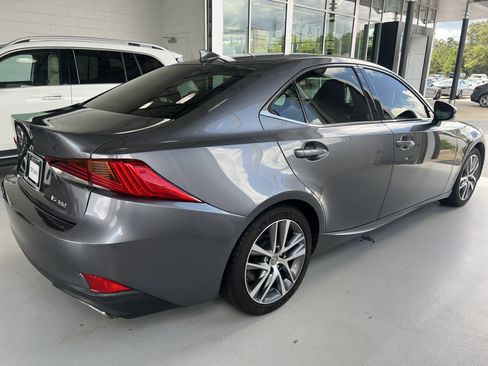 Used 2020 Lexus IS 300 image 7