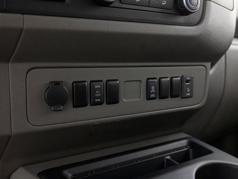 Used 2019 Nissan NV 3500 SV w/ Navigation Package image 35