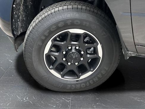 New 2025 RAM 2500 Laramie image 40