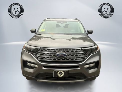 Certified 2021 Ford Explorer Limited w/ Equipment Group 301A AWD/4WD image 2