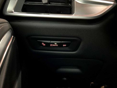 Used 2025 BMW X6 M60i image 38