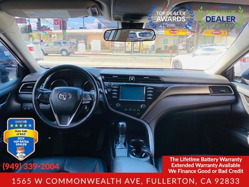 Used 2019 Toyota Camry SE FWD image 30