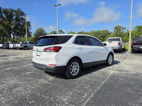 Used 2024 Chevrolet Equinox LT FWD image 5