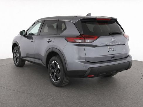 Used 2025 Nissan Rogue SV AWD/4WD image 8