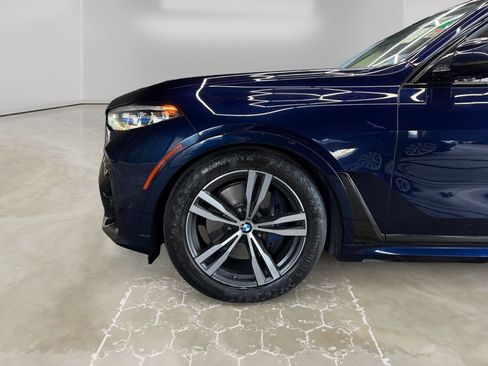 Used 2020 BMW X7 M50i w/ Dynamic Handling Package AWD/4WD image 14