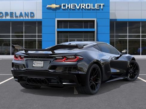 New 2027 Chevrolet Corvette Z06 RWD image 4