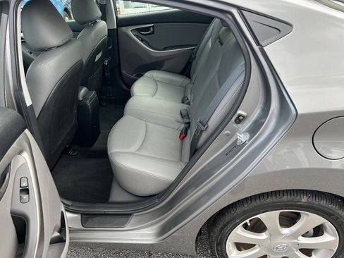 Used 2013 Hyundai Elantra Limited w/ Technology Pkg FWD image 21