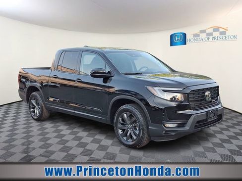 Certified 2023 Honda Ridgeline Sport image 1