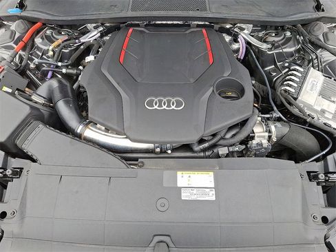 Used 2022 Audi S7 Premium Plus w/ Black Optic Package image 28