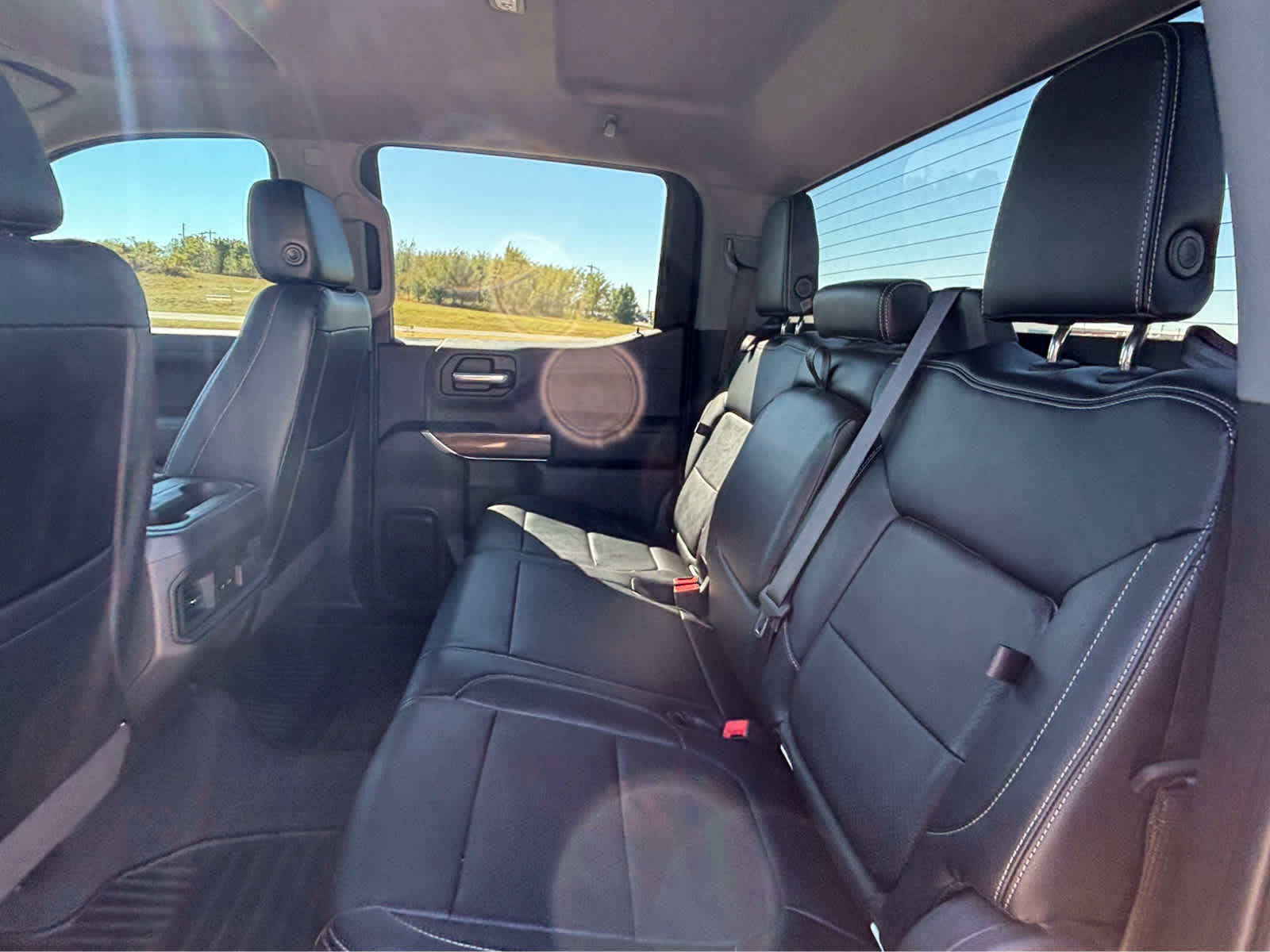 Used 2020 Chevrolet Silverado 1500 RST w/ Texas Edition AWD/4WD image 14