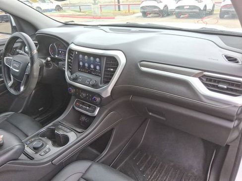 Used 2021 GMC Acadia SLT w/ Preferred Package image 11