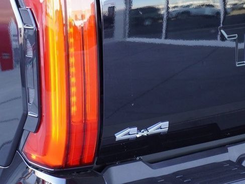 New 2025 Toyota Tundra SR5 image 10