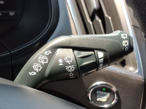 Used 2024 Ford Edge Titanium AWD/4WD image 25