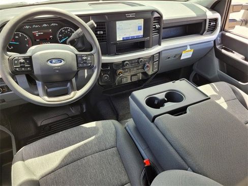 New 2025 Ford F450 XL w/ XL Chrome Package image 32