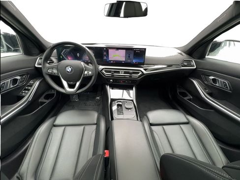 Used 2023 BMW 330i Sedan w/ Premium Package RWD image 38