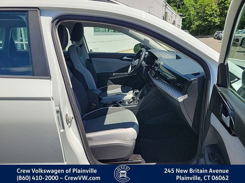 Certified 2024 Volkswagen Taos S AWD/4WD image 16