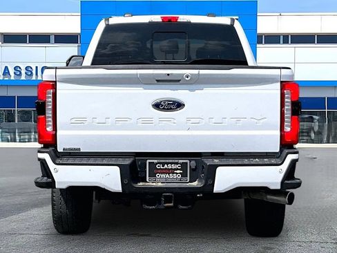 Used 2024 Ford F250 Lariat w/ Sport Appearance Package AWD/4WD image 4