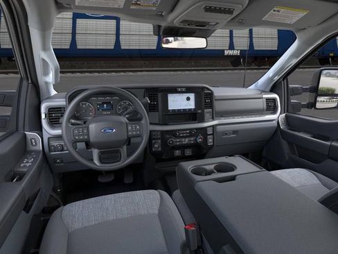 New 2026 Ford F250 XLT AWD/4WD image 9