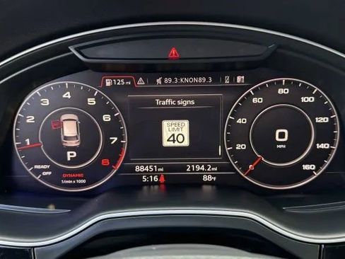 Used 2018 Audi Q7 3.0T Prestige w/ Prestige Package AWD/4WD image 29