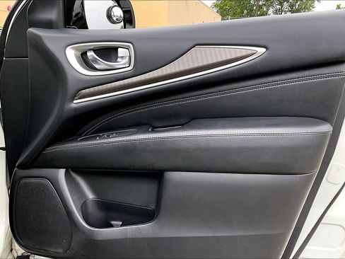 Used 2016 INFINITI QX60 Luxe w/ Premium Package AWD/4WD image 24