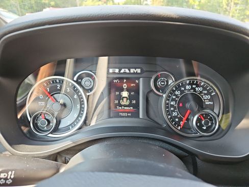 Used 2022 RAM 1500 Big Horn RWD image 23
