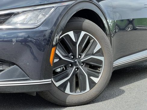 Certified 2024 Kia EV6 Wind RWD image 2