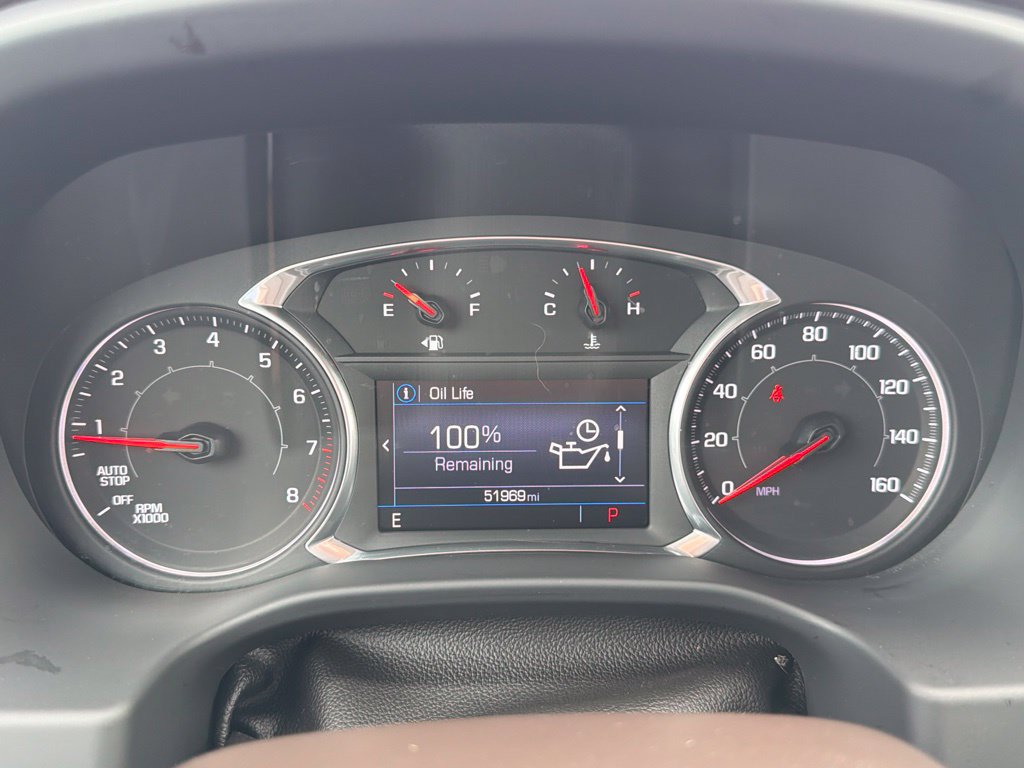 Used 2020 GMC Acadia SLE w/ Driver Convenience Package FWD image 3