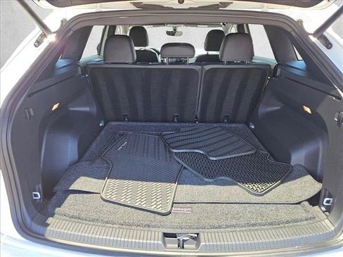 Used 2021 Volkswagen Atlas Cross Sport SE w/ Panoramic Sunroof Package AWD/4WD image 7