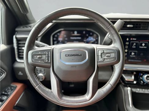 Used 2025 GMC Sierra 2500 Denali Ultimate AWD/4WD image 15
