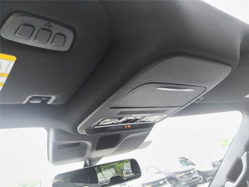 New 2026 Lincoln Navigator Reserve w/ Jet Appearance Package AWD/4WD image 36
