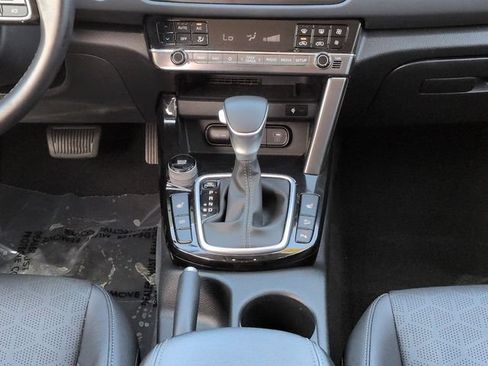 Used 2026 Kia Seltos EX FWD image 19