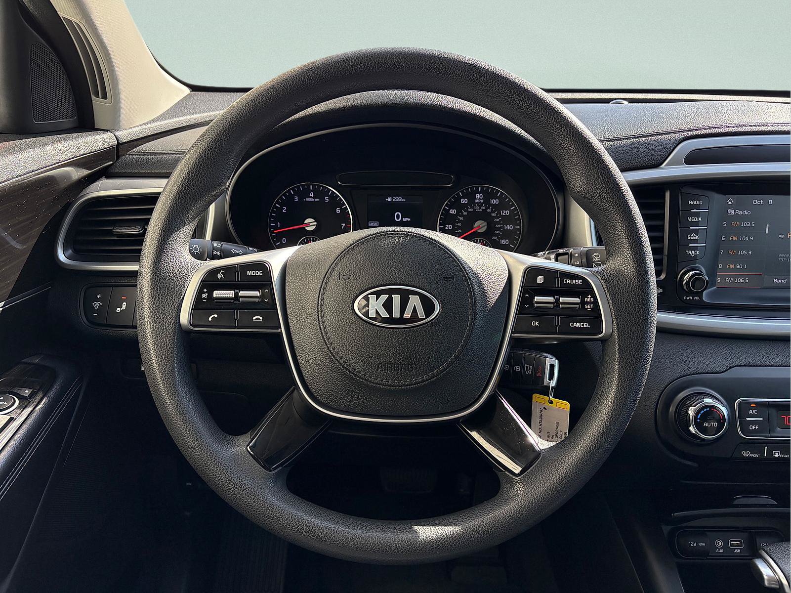 Used 2019 Kia Sorento AWD V6 image 13