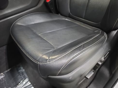 Used 2021 Jeep Grand Cherokee L Limited AWD/4WD image 28
