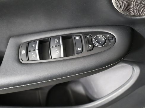 Used 2023 INFINITI QX50 Luxe image 35