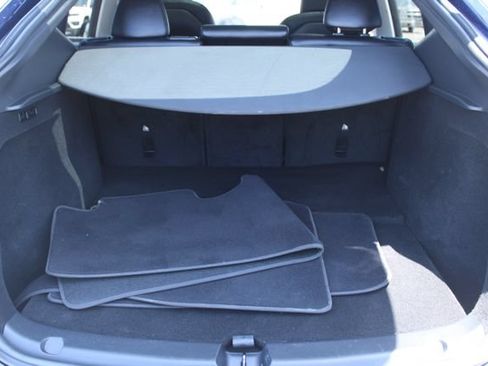 Used 2023 Tesla Model Y Long Range AWD/4WD image 34