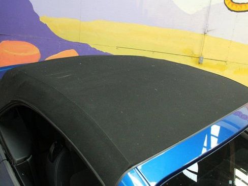 Used 2017 Ford Mustang Convertible w/ Equipment Group 051A image 5